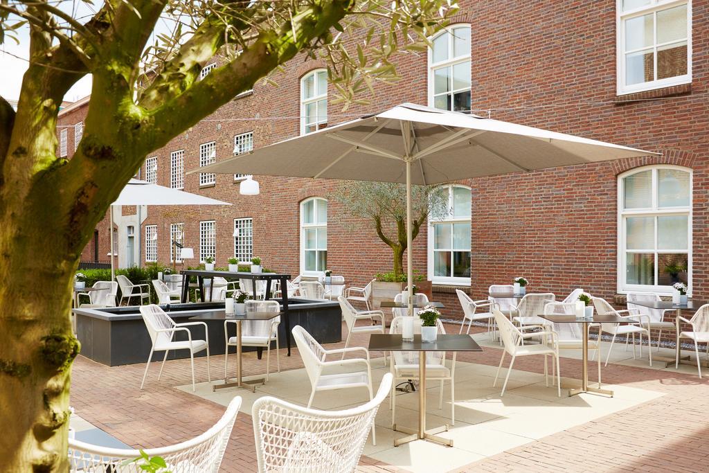 Het Arresthuis Roermond Exterior photo The courtyard at the hotel